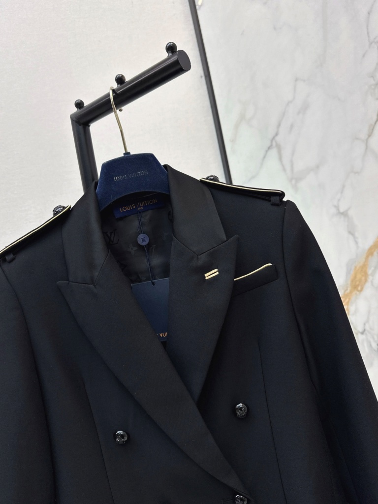 LV Suit Jacket(w)-B