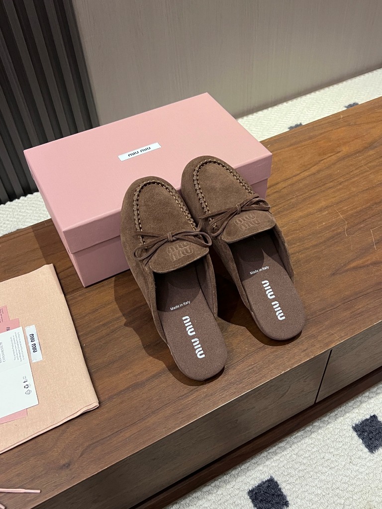MiuMiu Slippers(w)-007