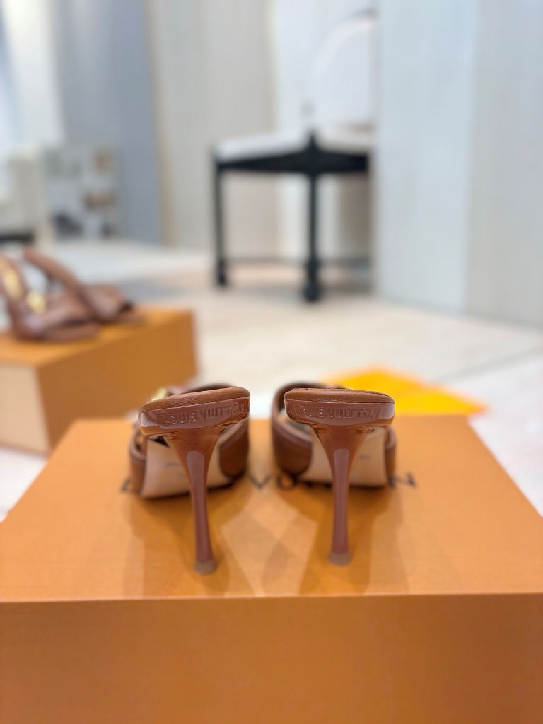 LV High Heeled Sandals(w)-016