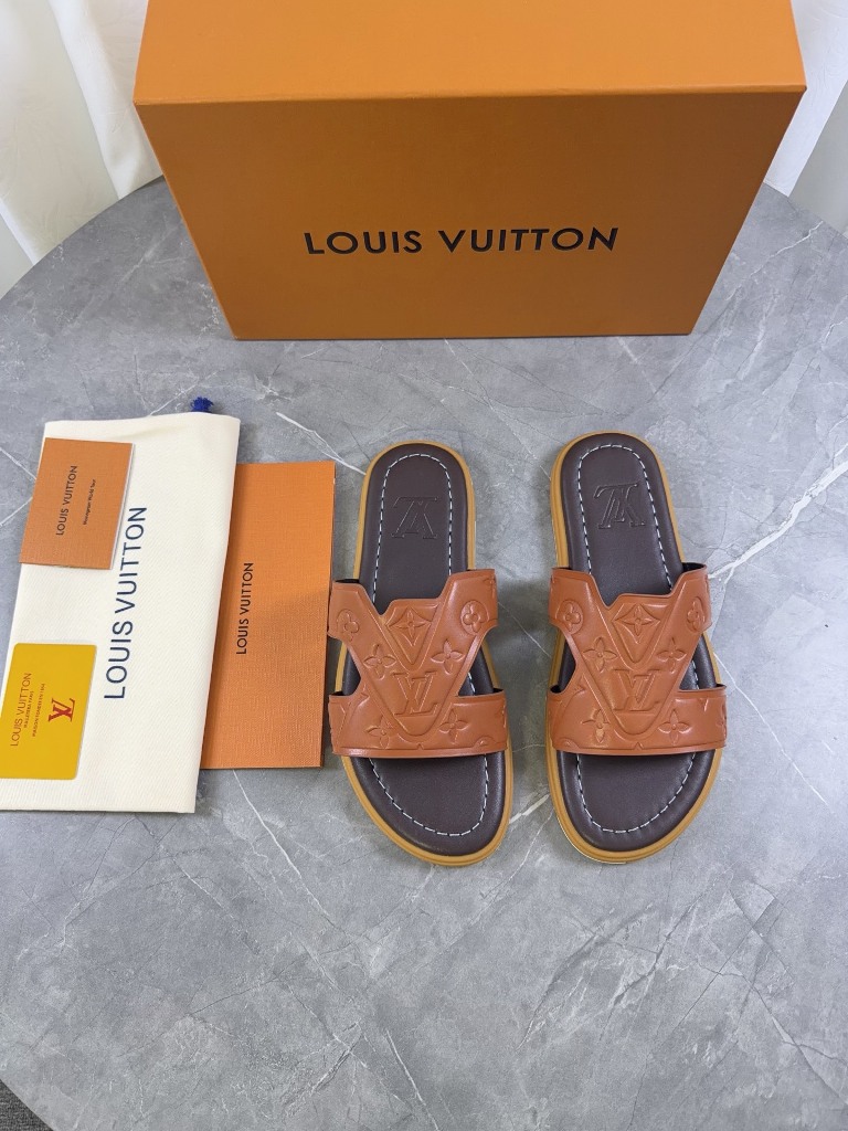 LV Slippers-004