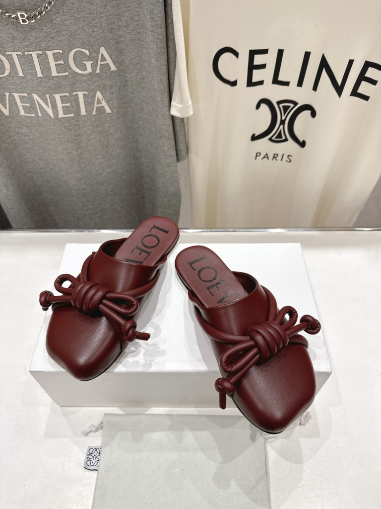 LOEWE Slippers(w)-012