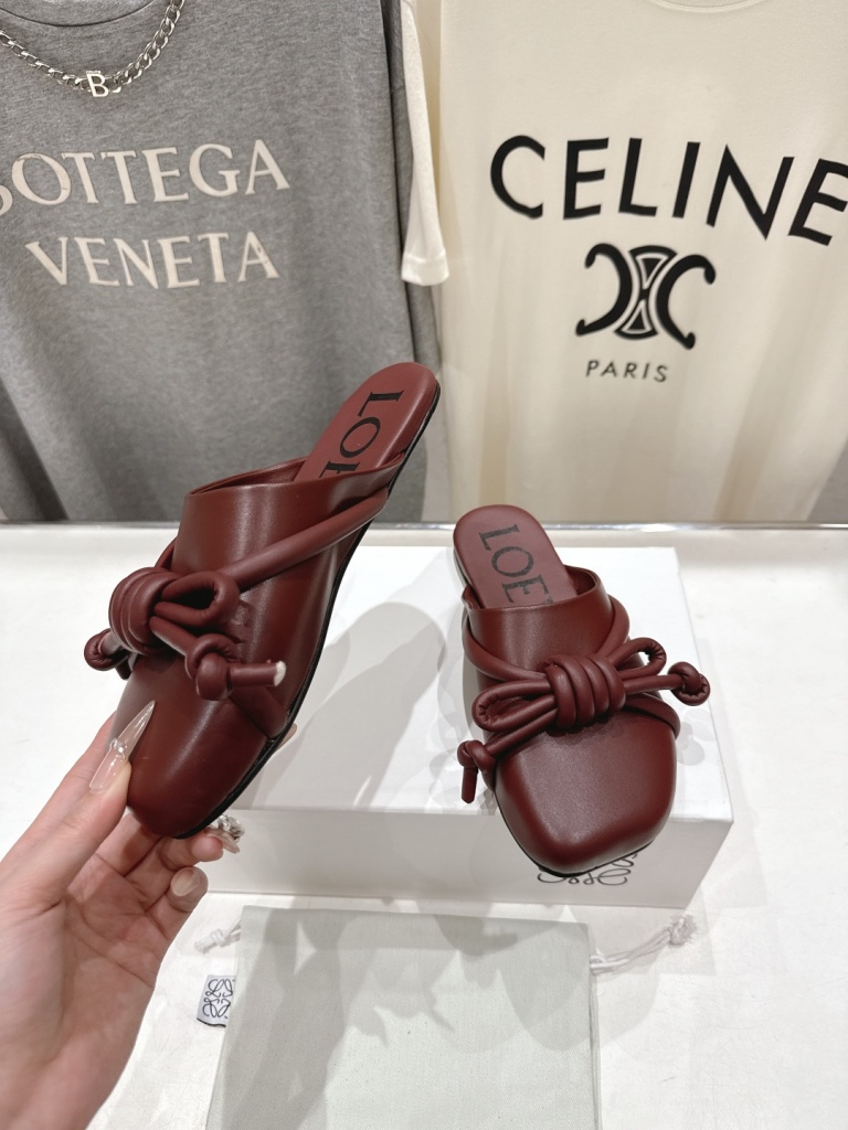 LOEWE Slippers(w)-012