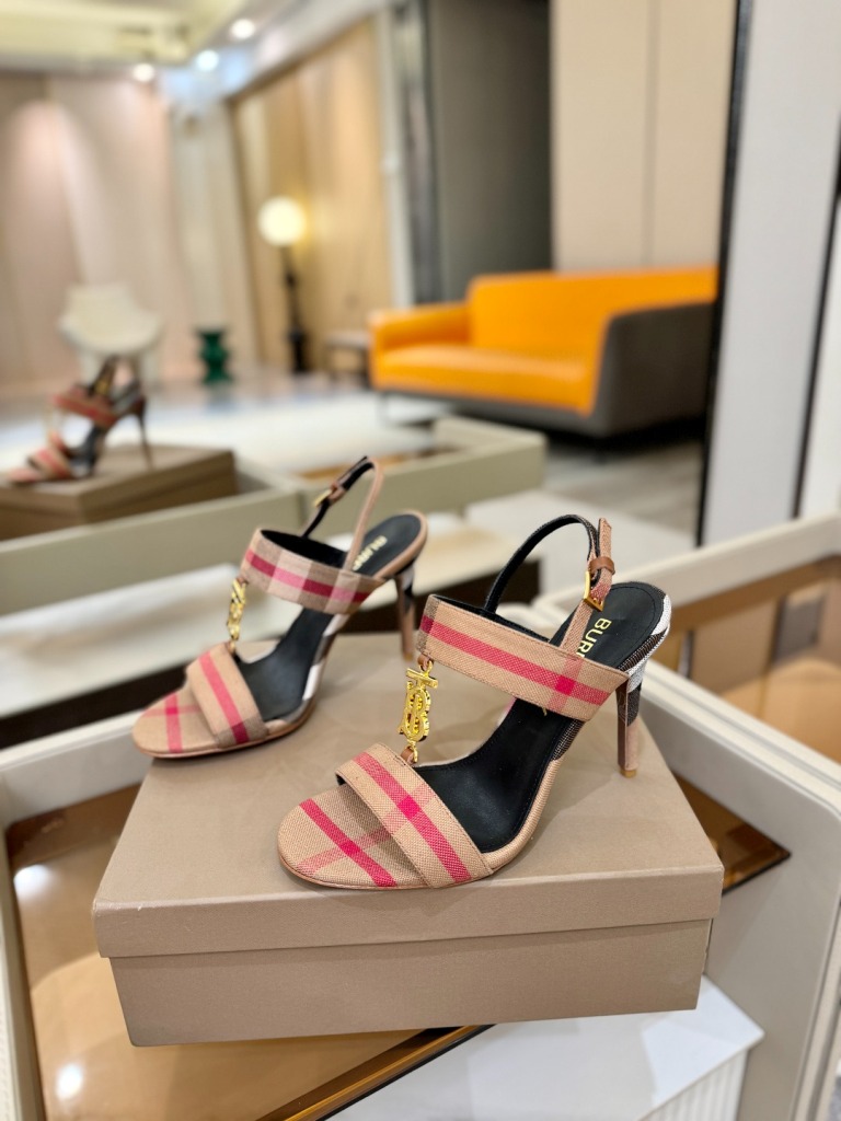 Burberry High Heeled Sandals(w)-008