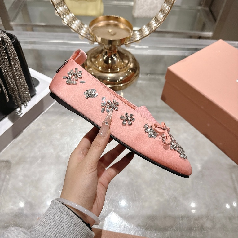 MiuMiu Ballerinas Shoes(w)-012