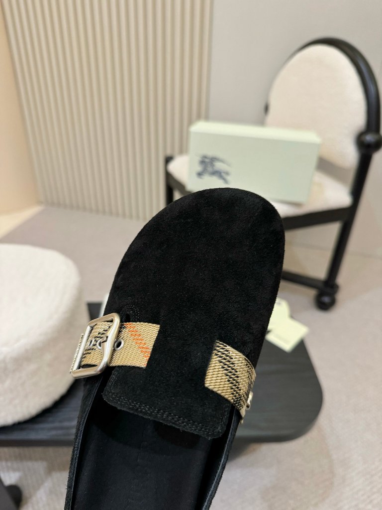 Burberry Slippers-006