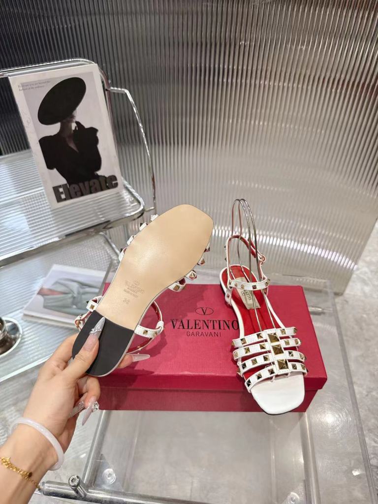 Valentino Sandals(w)-011