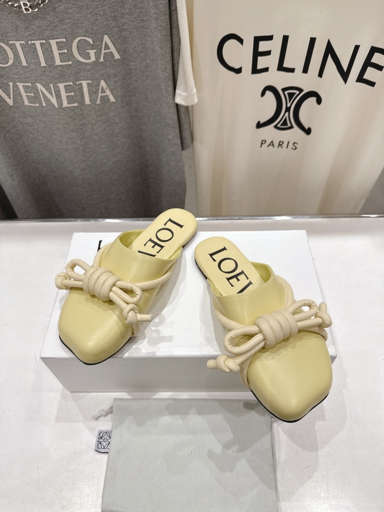LOEWE Slippers(w)-011