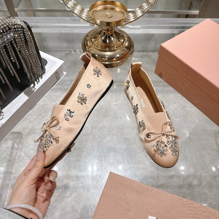 MiuMiu Ballerinas Shoes(w)-011