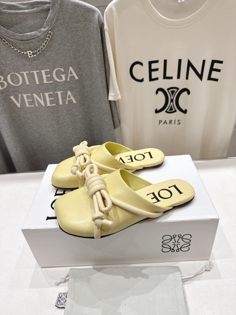 LOEWE Slippers(w)-011