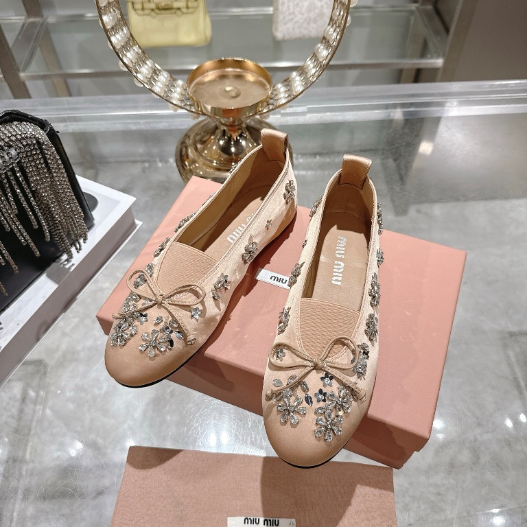 MiuMiu Ballerinas Shoes(w)-011