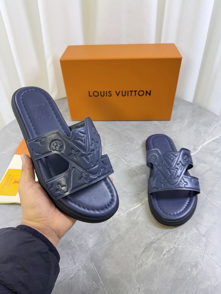 LV Slippers-003