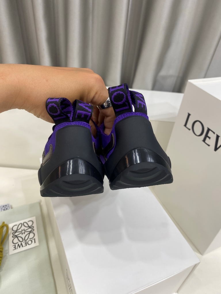 LOEWE Couple Shoes-007