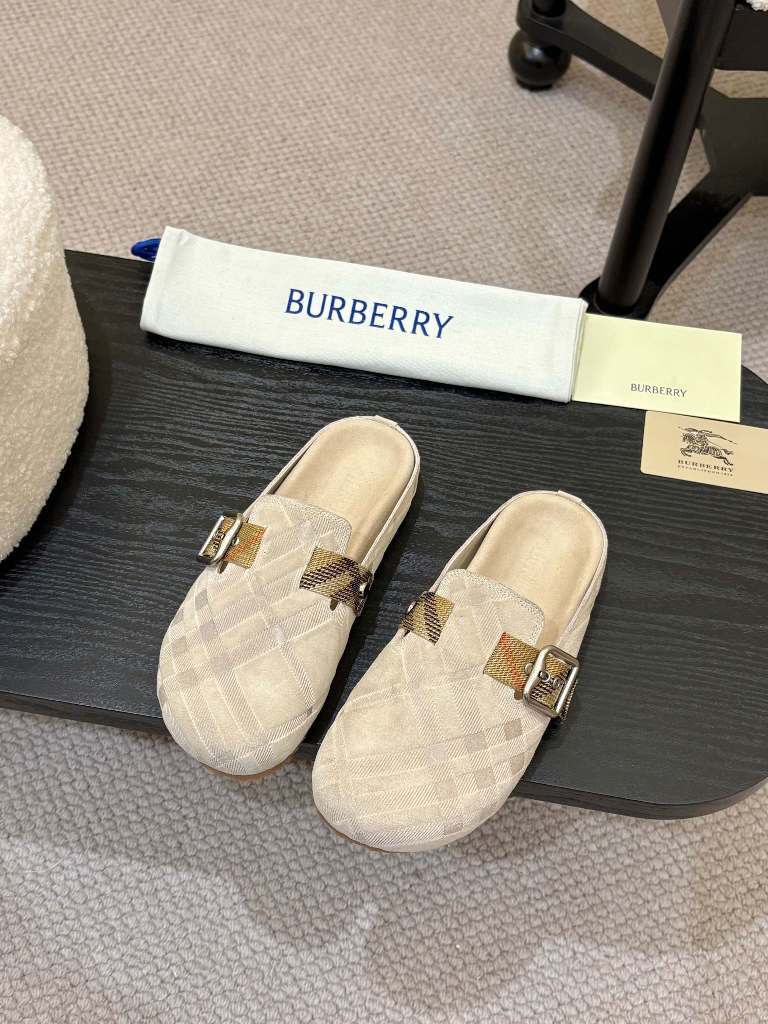 Burberry Slippers-004