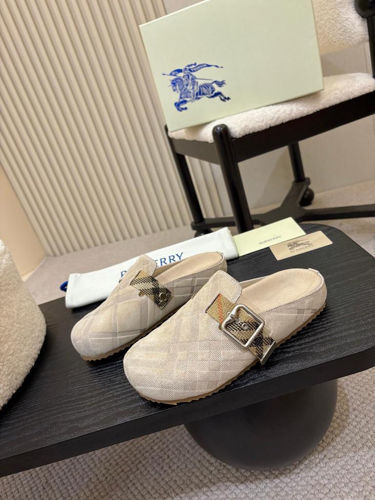 Burberry Slippers-004