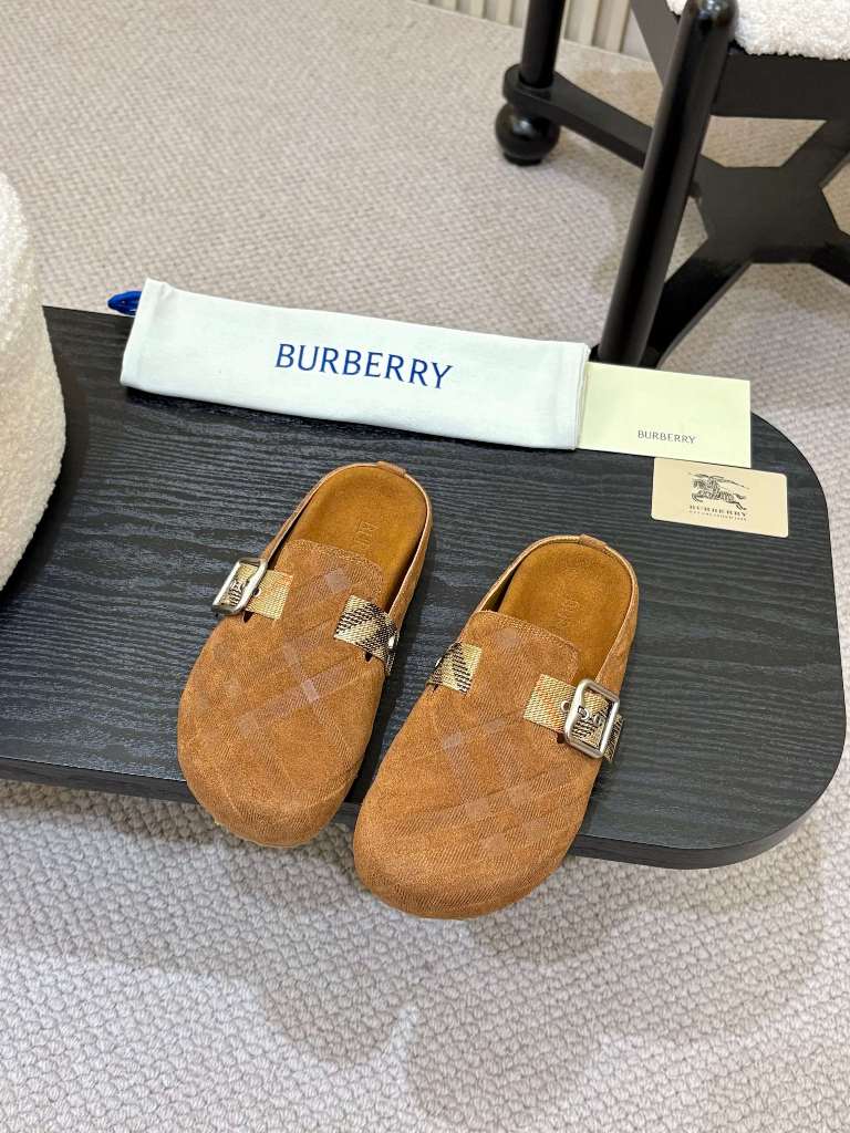 Burberry Slippers-003
