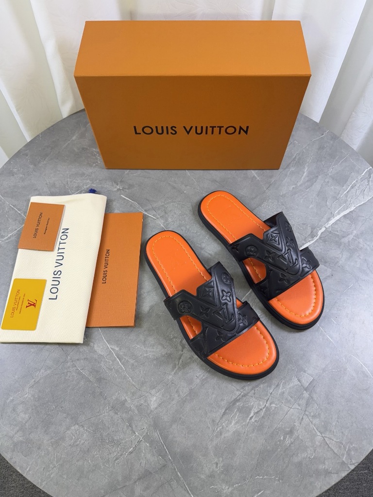 LV Slippers-001