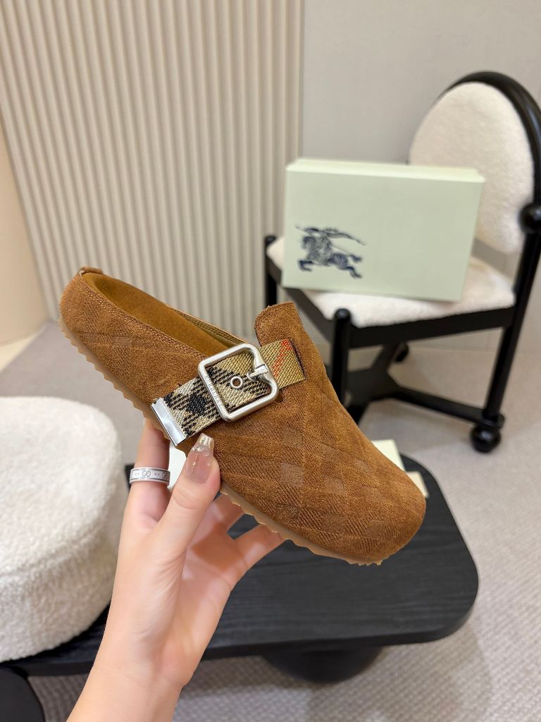 Burberry Slippers-003