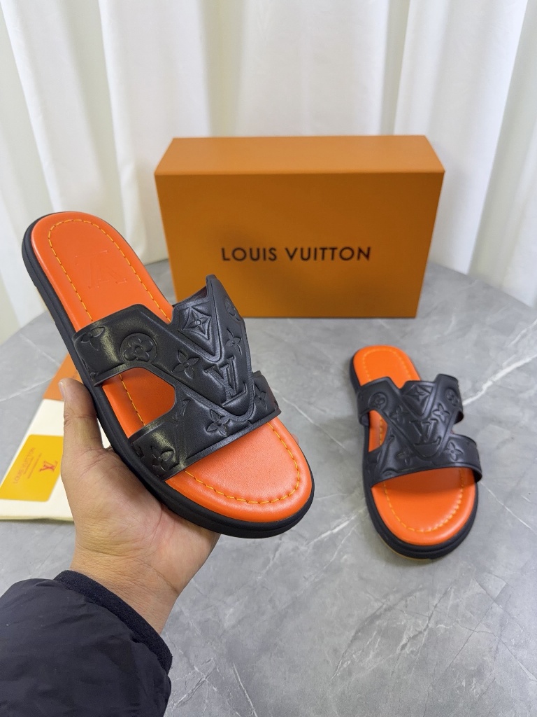 LV Slippers-001