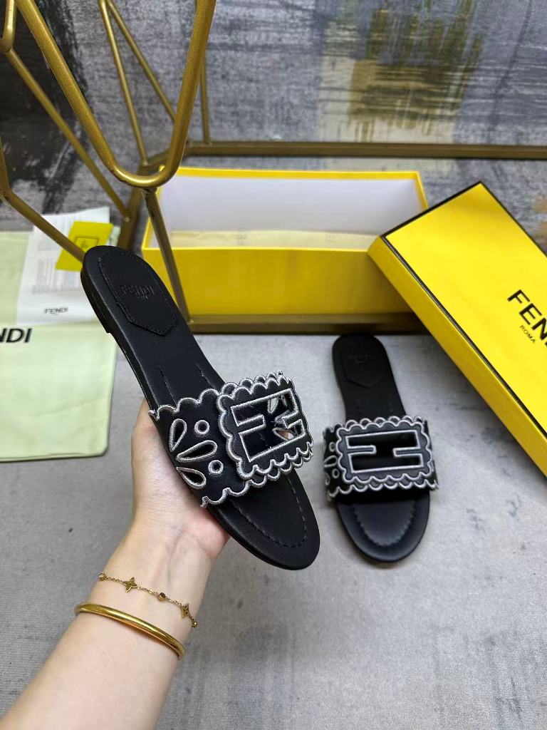 Fendi Slippers(w)-004