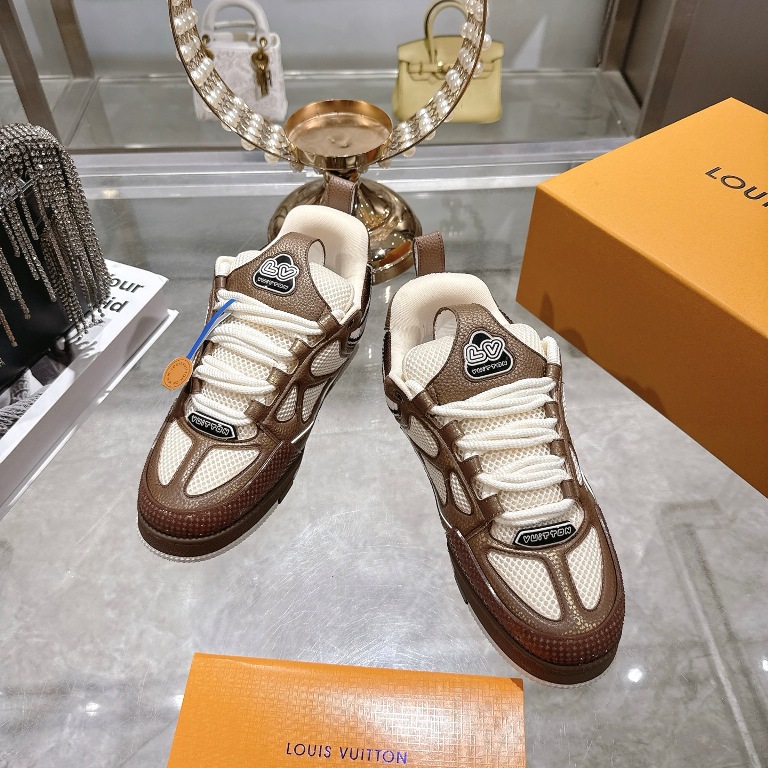 LV Couple Shoes-007