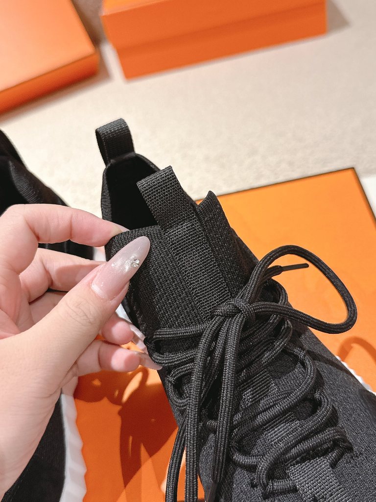 Hermes Couple Shoes-013