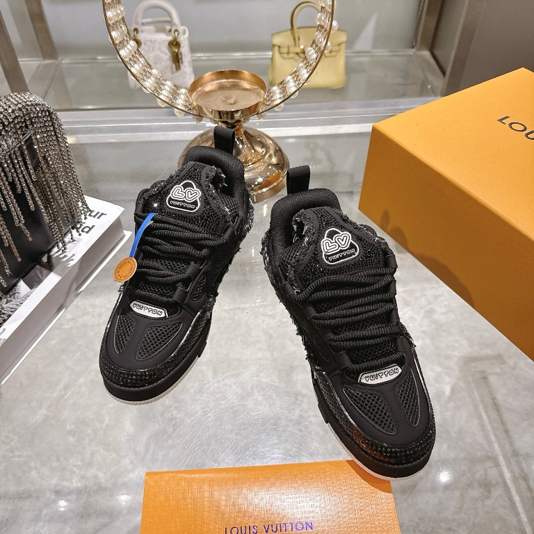 LV Couple Shoes-006