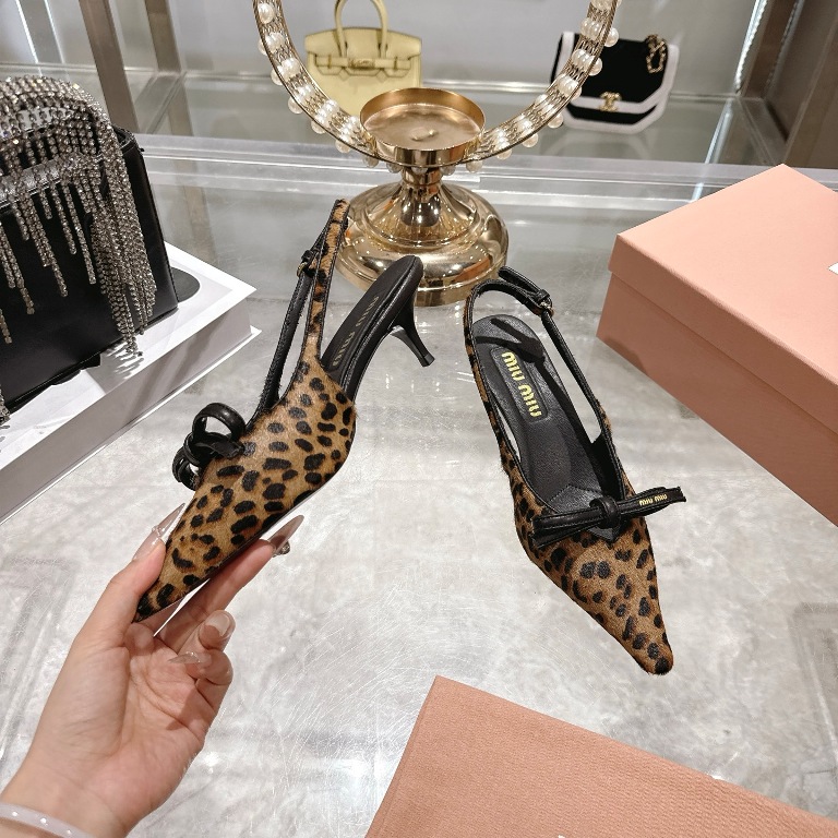 MiuMiu High Heels(w)-001