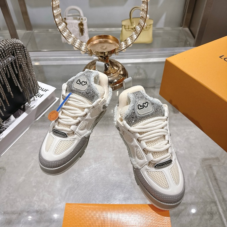 LV Couple Shoes-005