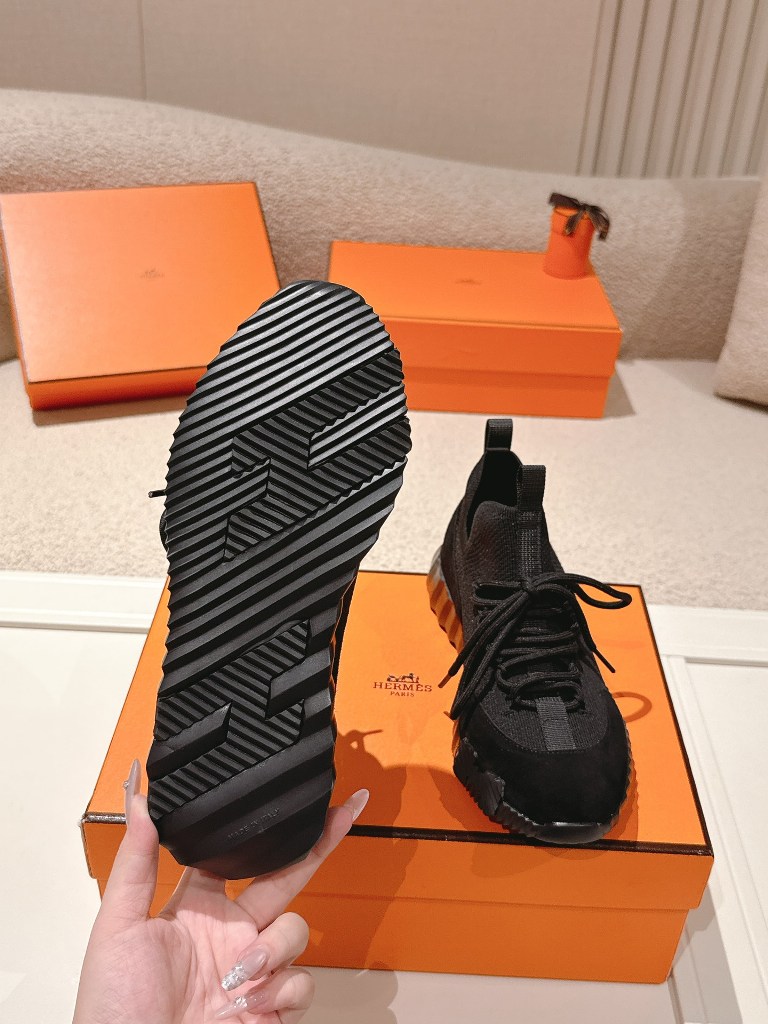 Hermes Couple Shoes-011