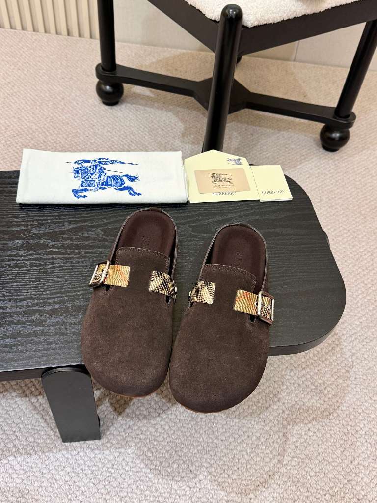 Burberry Slippers-001