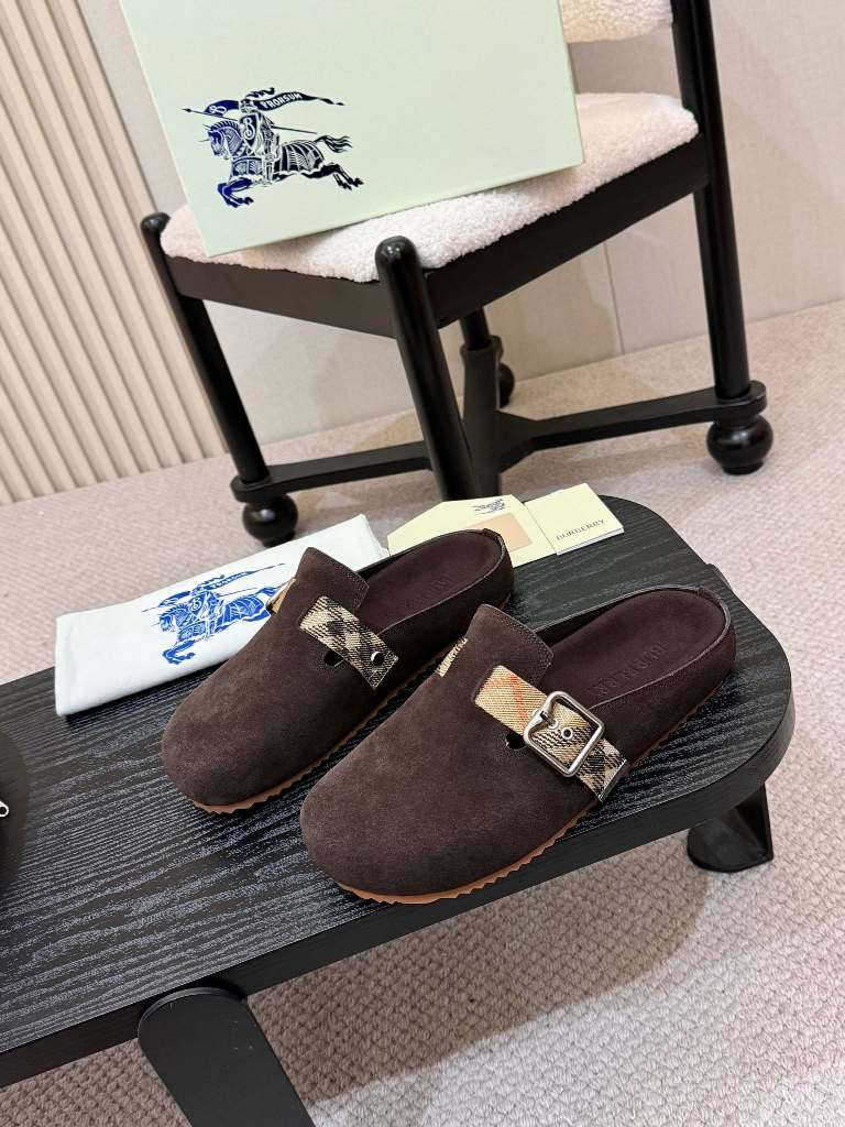 Burberry Slippers-001