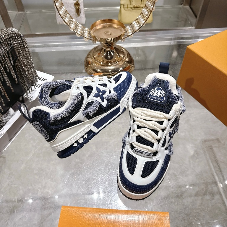 LV Couple Shoes-004
