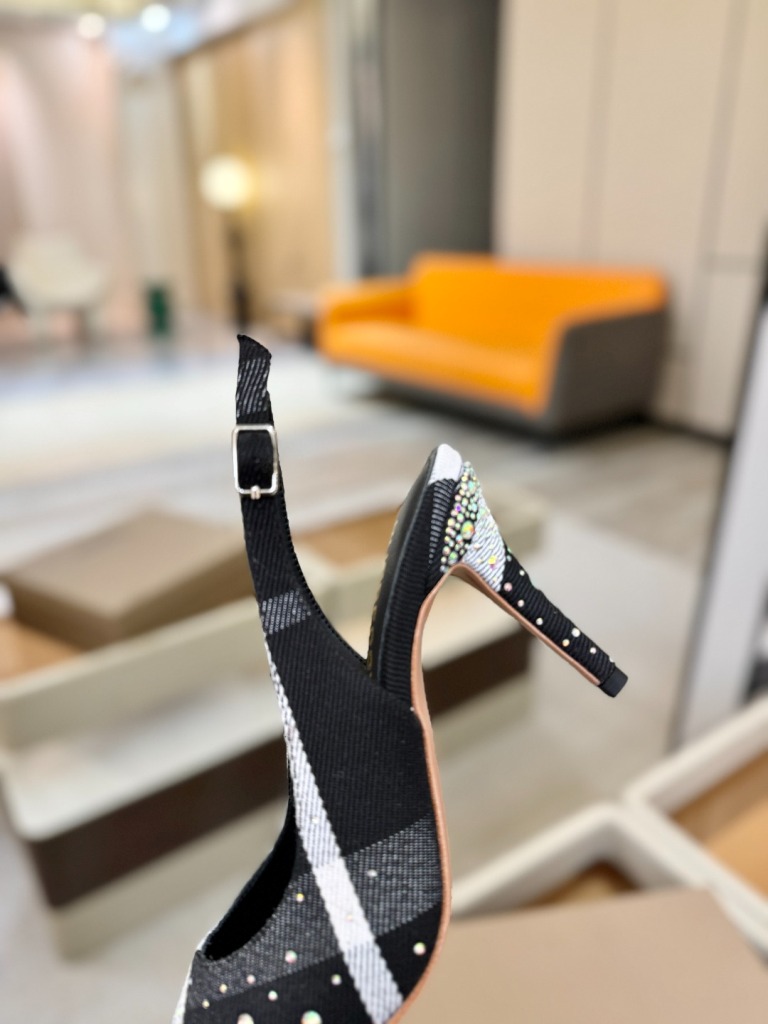 Burberry High Heeled Sandals(w)-005