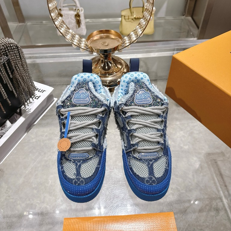 LV Couple Shoes-002