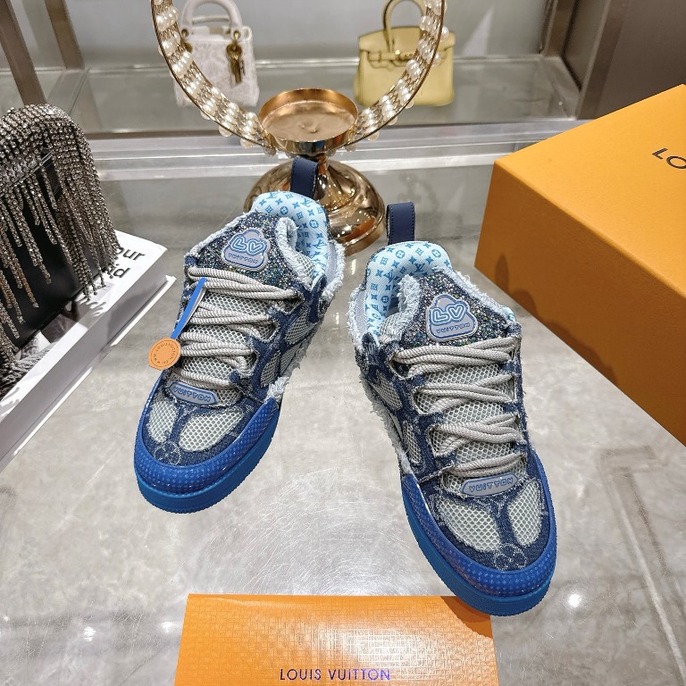 LV Couple Shoes-002