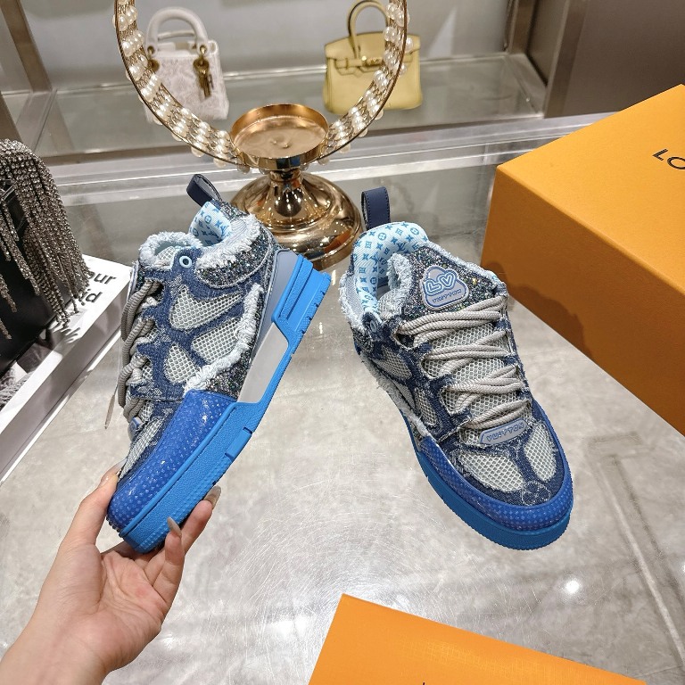 LV Couple Shoes-002