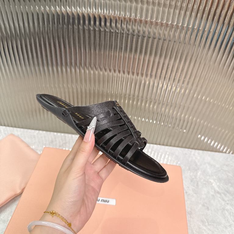 MiuMiu Slippers(w)-004