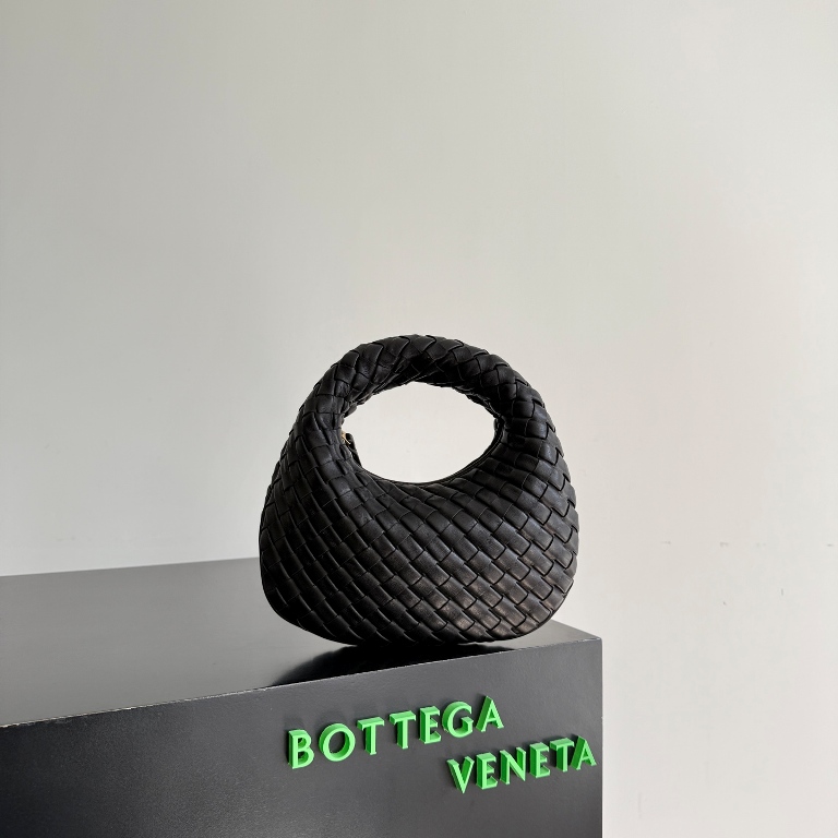 Veneta Bag|26x22x5cm-001