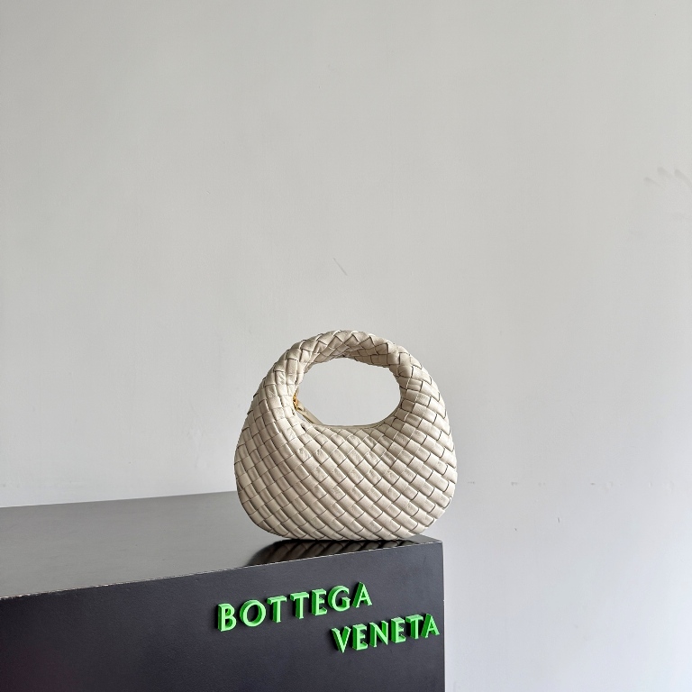Veneta Bag|26x22x5cm-004