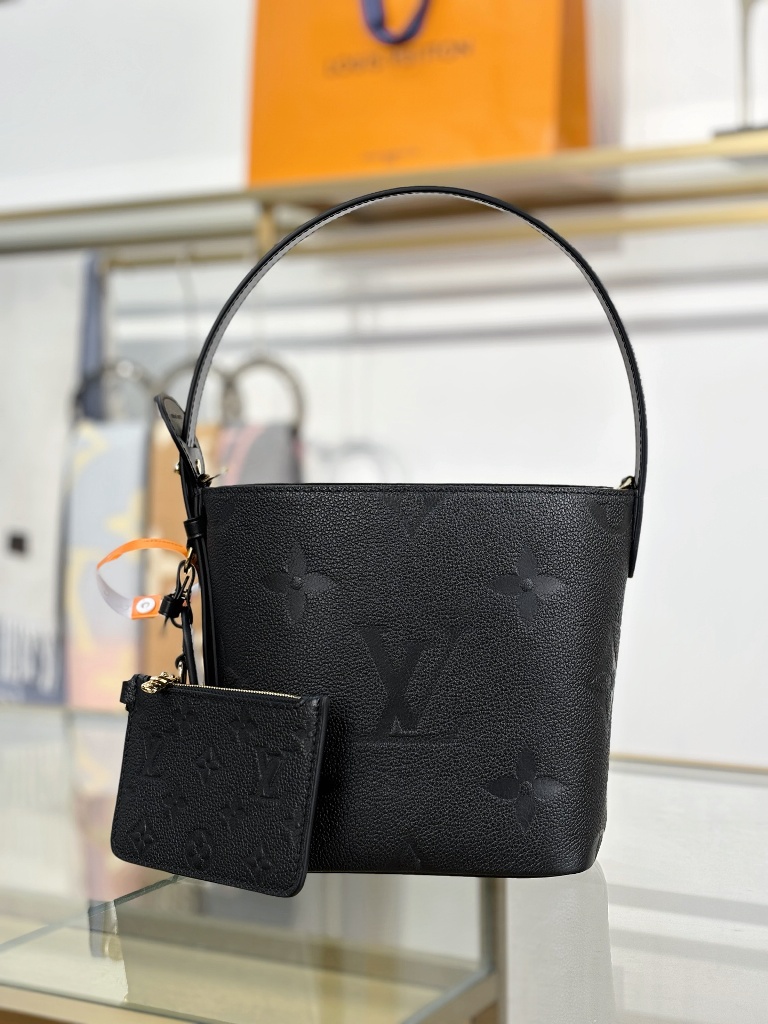 LV x Tm All in BB-M13480-043