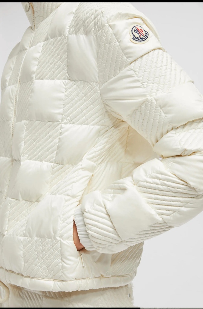 Moncler Down Jacket(w)-F