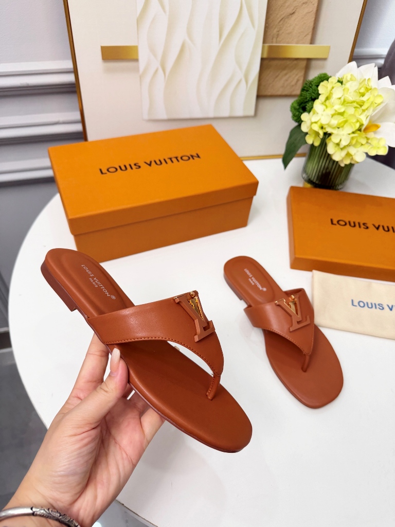 LV Slippers(w)-014