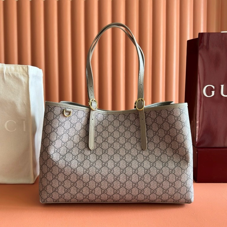 GG Emblem Tote Bag-001