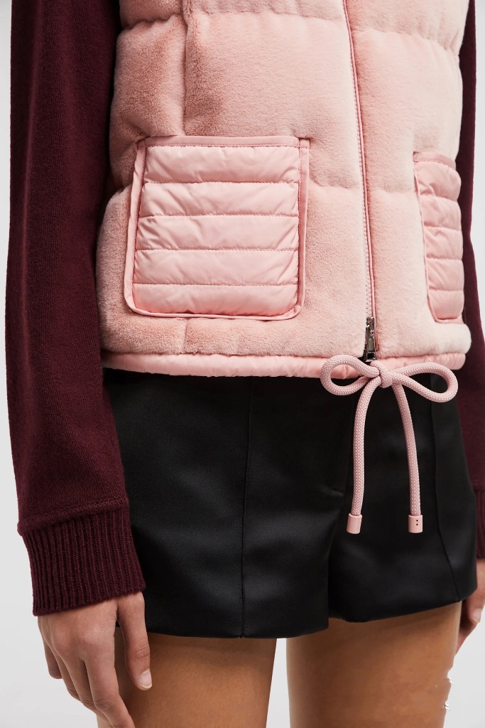 Moncler Down Vest(w)-B