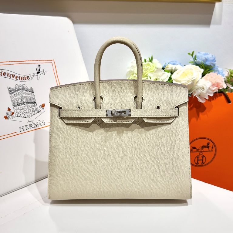 Birkin 25 in Craie Epsom Leather-015
