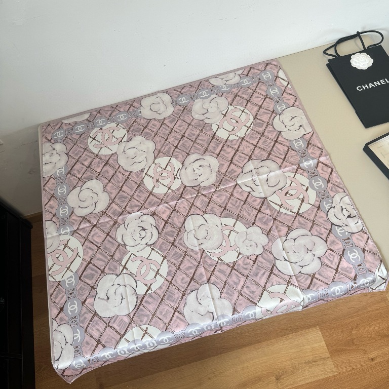 Chanel Single-Sided Silk Scarf-095