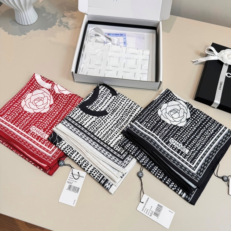 Chanel Single-Sided Silk Scarf-052