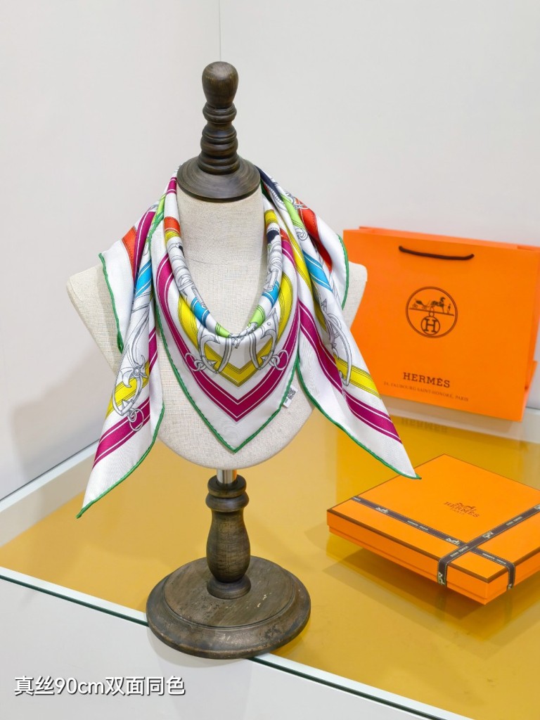 Hermes Double-Sided Silk Scarf-088
