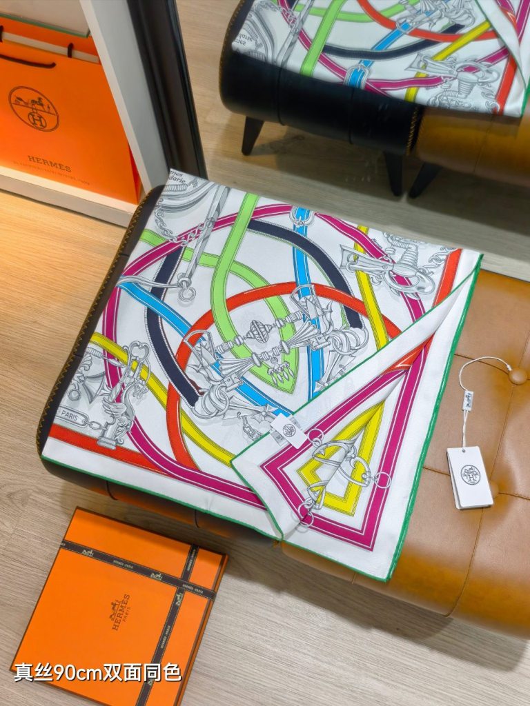 Hermes Double-Sided Silk Scarf-089