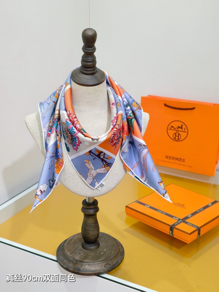 Hermes Double-Sided Silk Scarf-050